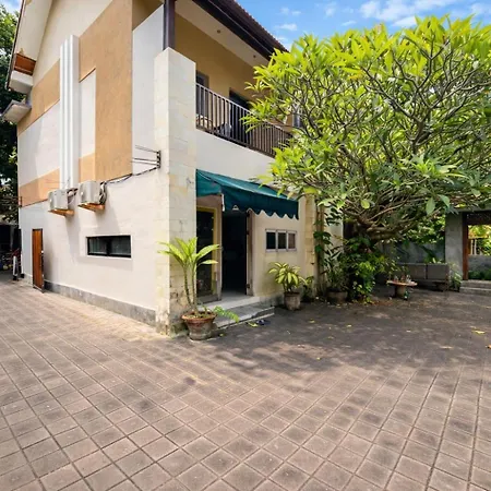 Palm 57 Guest House Legian